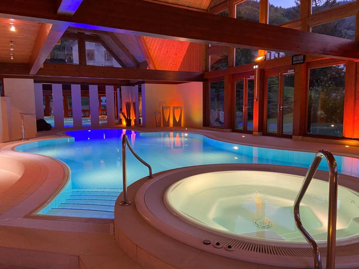 Le Clos Des Sources Hotel & Spa Thannenkirch Bagian luar foto